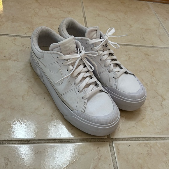 Nike Court Sneakers - white 8.5 - Picture 2 of 5